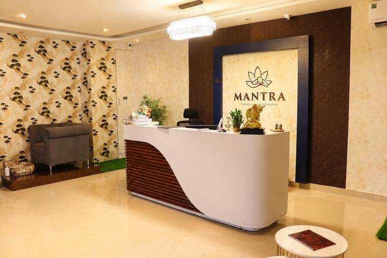 Mantra reception